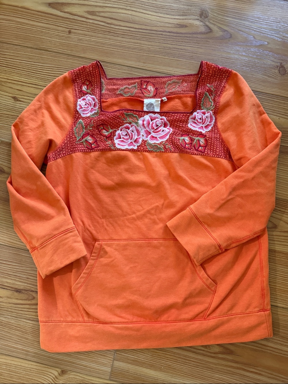 Anthropologie Lilka Embroidered Pullover Sweatshirt